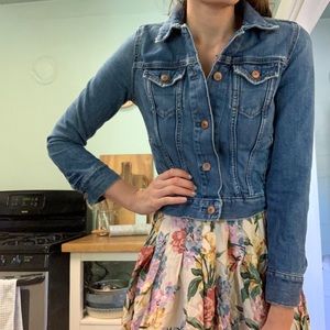 Gap Denim Jacket. XS